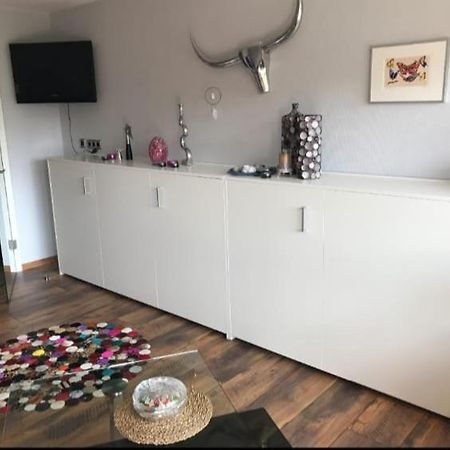 Appartment Cs วุนสตอร์ฟ ภายนอก รูปภาพ